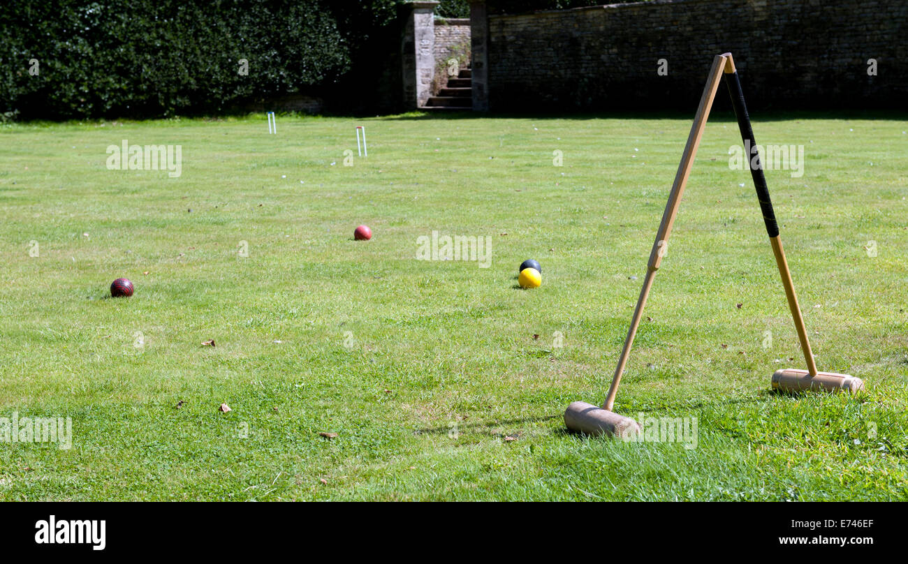 Croquet mallet balls sport hires stock photography and images Alamy