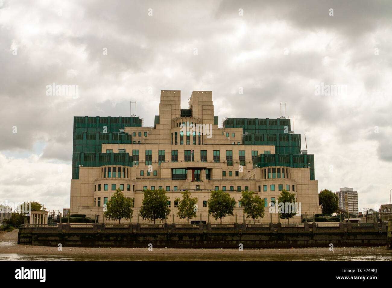 85 Vauxhall Cross, Headquarters of MI6, from the River Thames Stock Photo