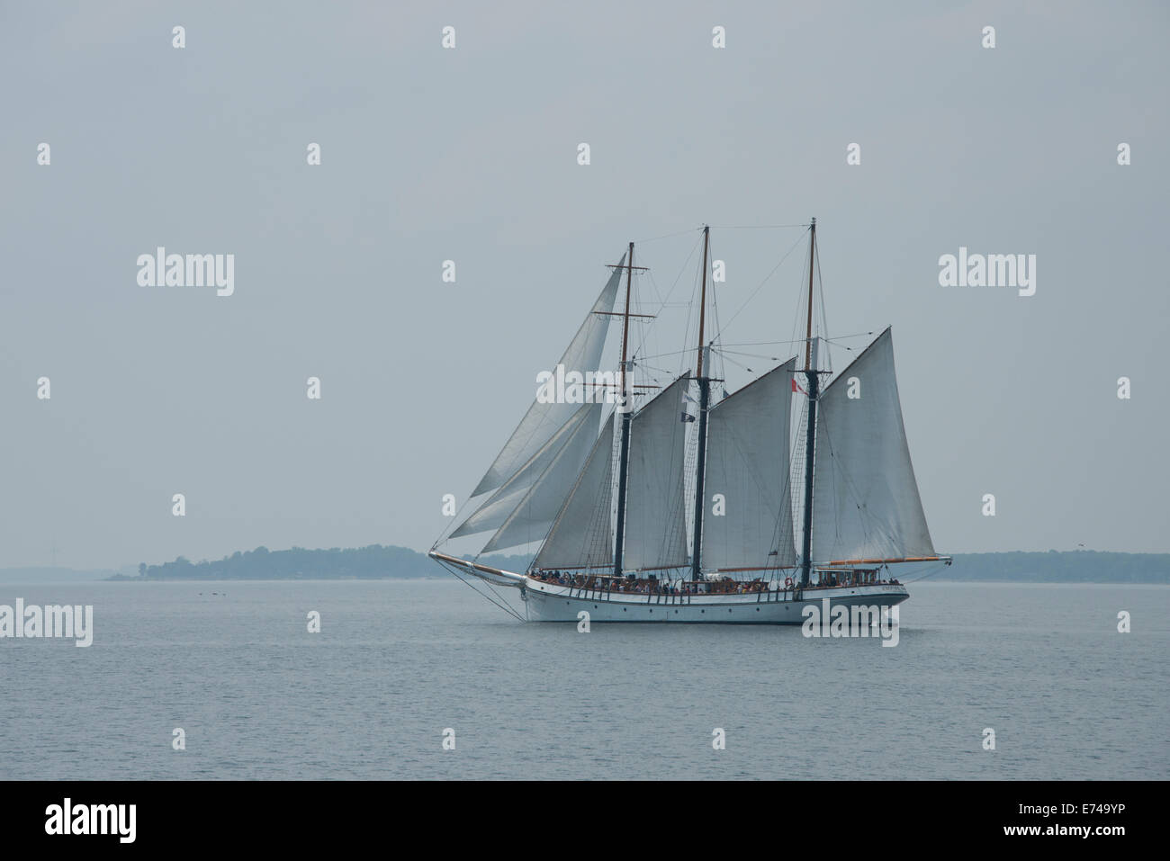 New York, Buffalo, Lake Erie. Classic tall ship, Empire Sandy, sight-seeing ship based in Toronto, Canada. Stock Photo