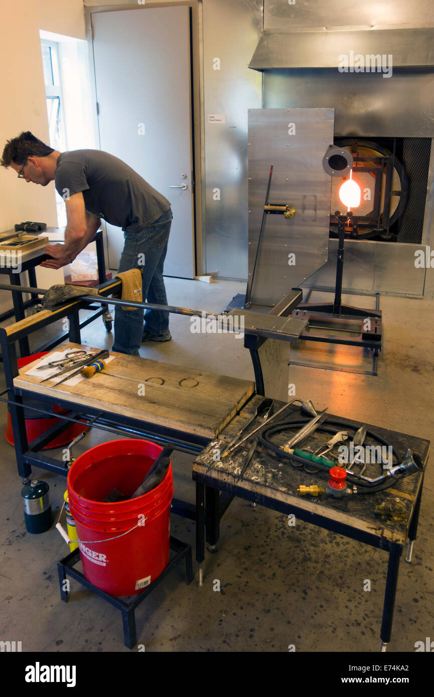 urban glass blowing facility in Brooklyn NY Stock Photo Alamy