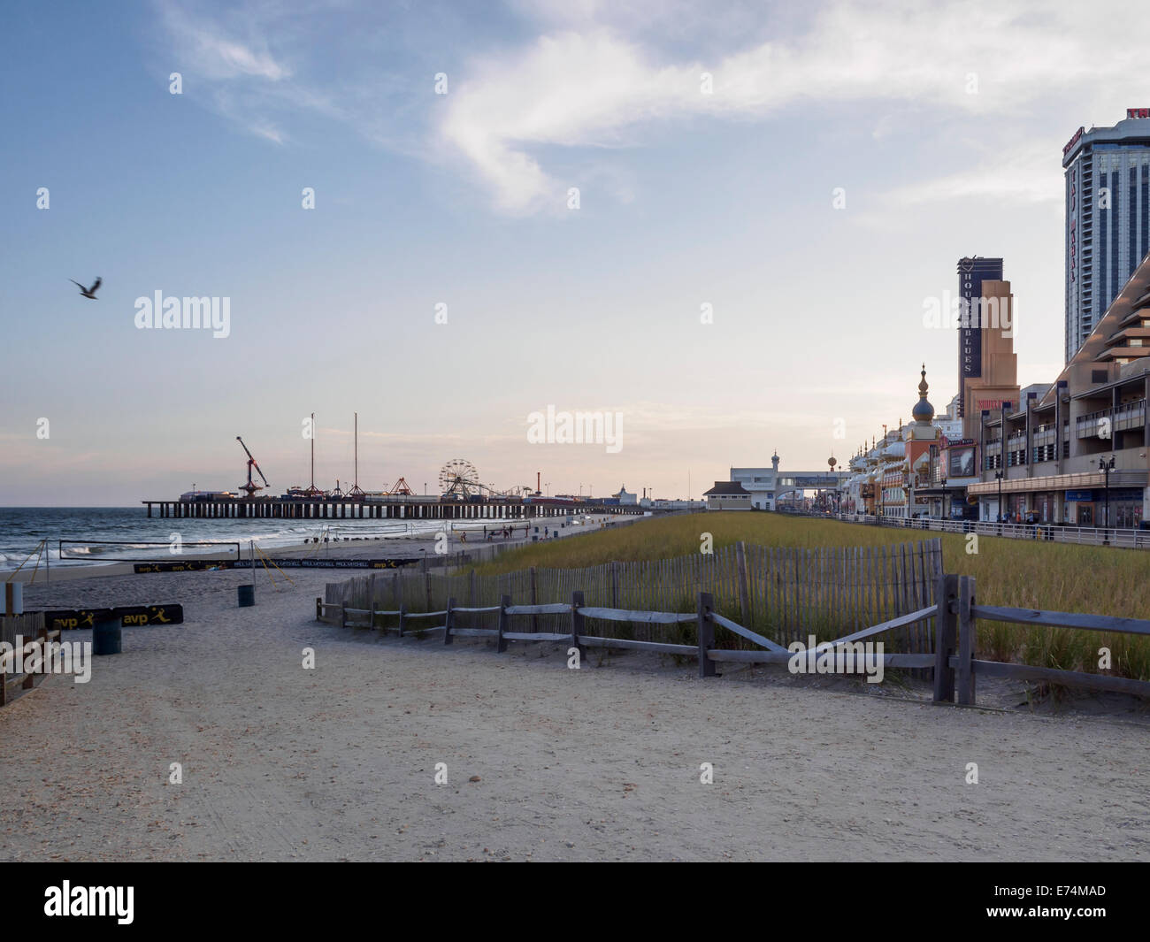 Atlantic City, New Jersey, showing boardwalk and ocean Stock Photo - Alamy