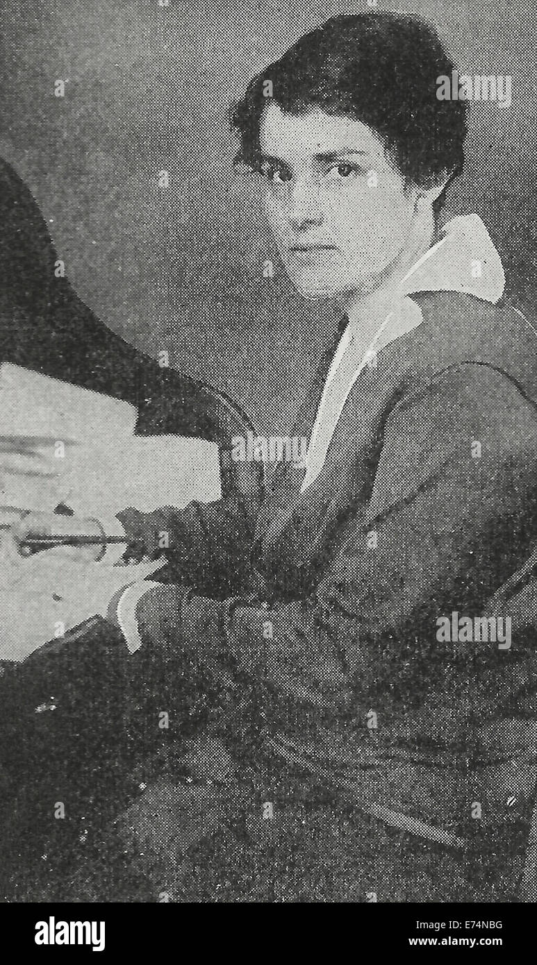 Mrs. Norman Whitehouse - First woman appointed by the Government as a Foreign Representative - sent to Switzerland by the Federal Committee on Public Information to further its policy of bringing to the German People, thru neutrals, the war aims of the American People 1918 Stock Photo