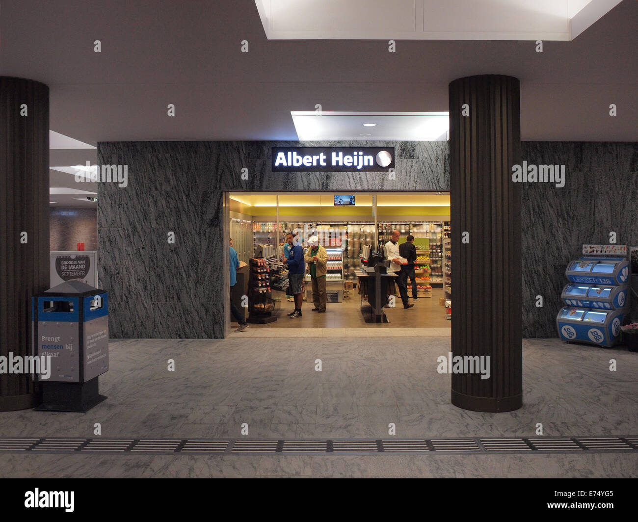 Small Albert Heijn to go supermarket in the central hall of Breda Central train station, the Netherlands Stock Photo