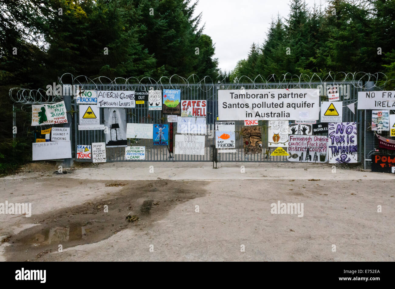 Belcoo, Northern Ireland. 2nd September 2014 - Anti-Fracking campaign at quarry owned by Tamboran Stock Photo