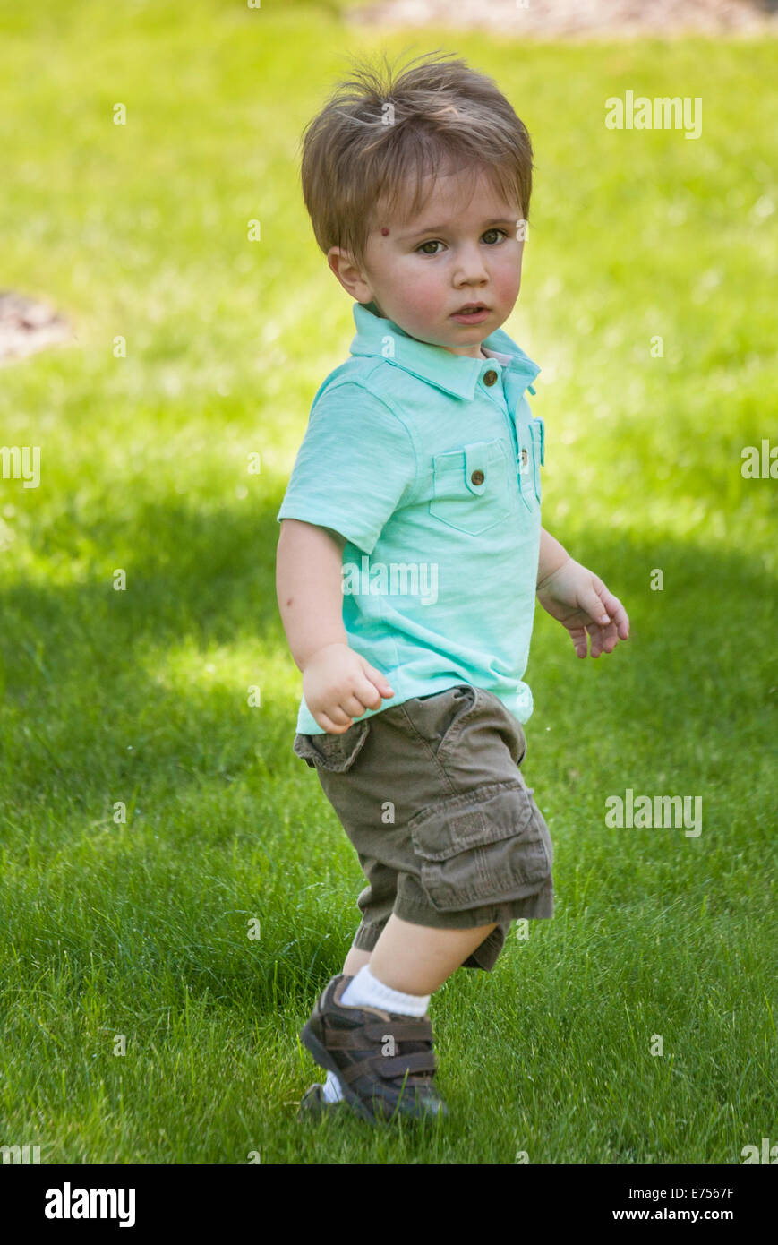 toddler adidas slides size 10