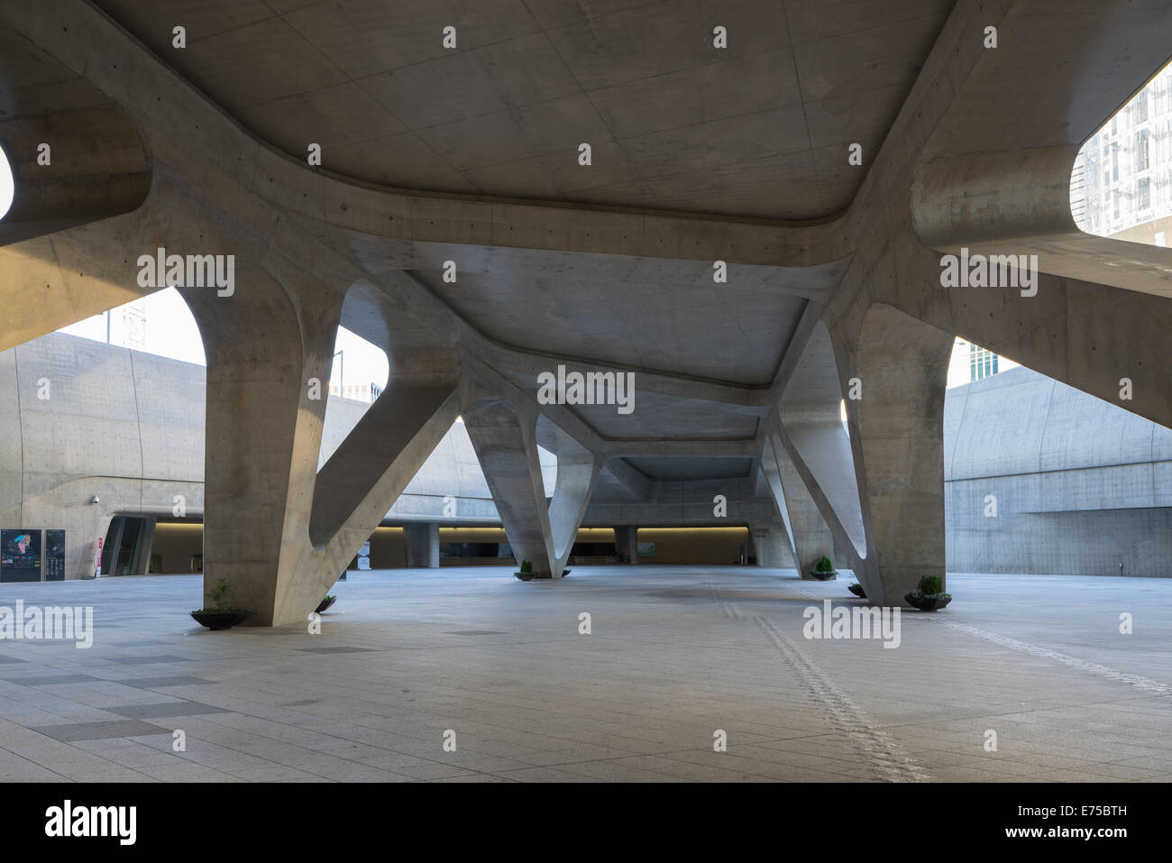 Dongdaemun Design Plaza, Seoul South Korea. Architect: Zaha Hadid. Stock Photo