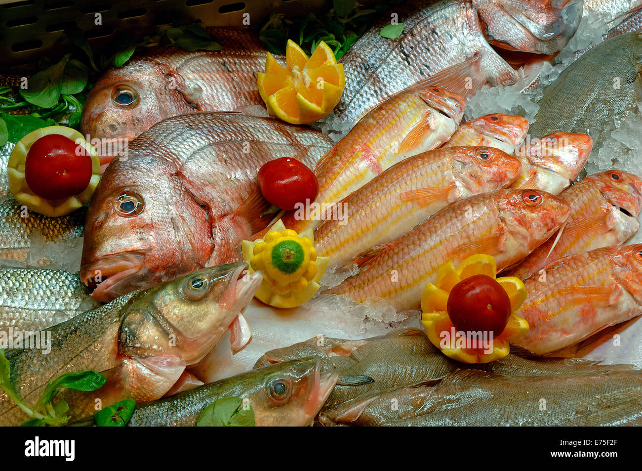 El Faro restaurant -fresh fish, Cadiz, Region of Andalusia, Spain, Europe Stock Photo
