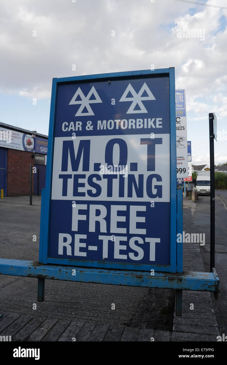 Sign Outside Mot Centre Garage In Sheffield England Stock Photo