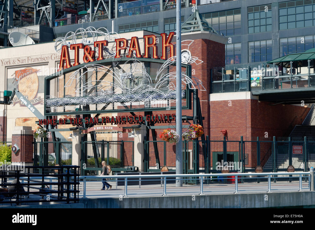At&t park san francisco outside hi-res stock photography and images - Alamy