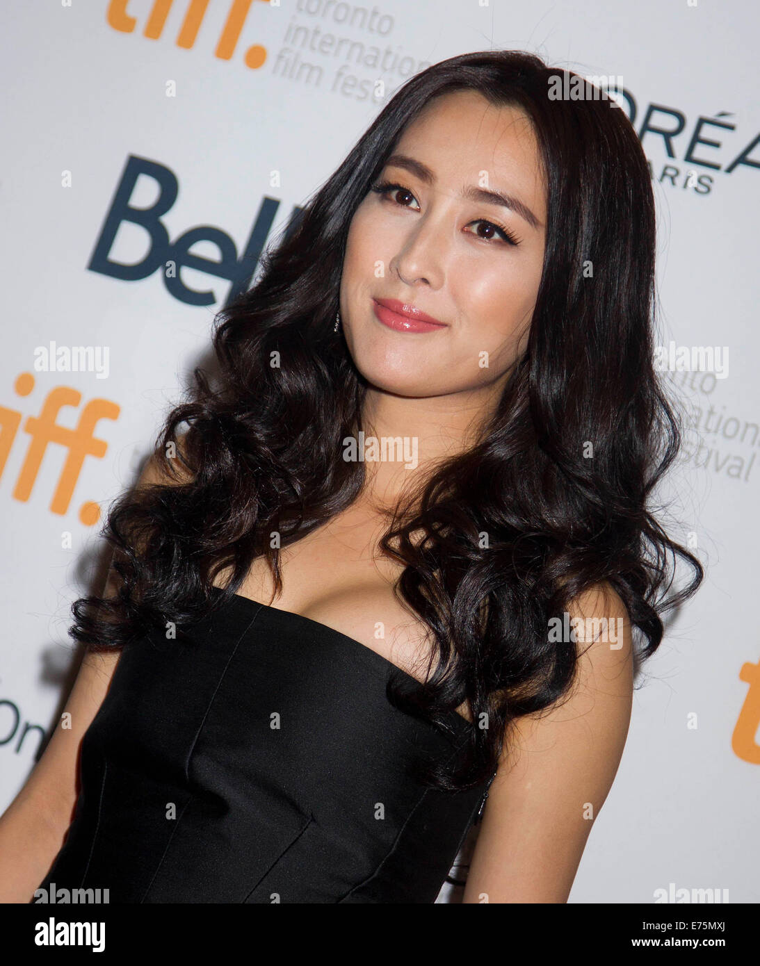 Toronto, Canada. 7th Sep, 2014. Actress Ma Su poses for photos before the premiere of the film 'Breakup Buddies' at Princess of Wales Theatre during the 39th Toronto International Film Festival in Toronto, Canada, Sept. 7, 2014. Credit:  Zou Zheng/Xinhua/Alamy Live News Stock Photo