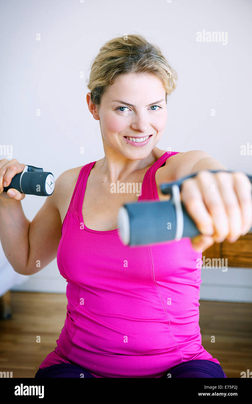 Woman practising sport Stock Photo - Alamy