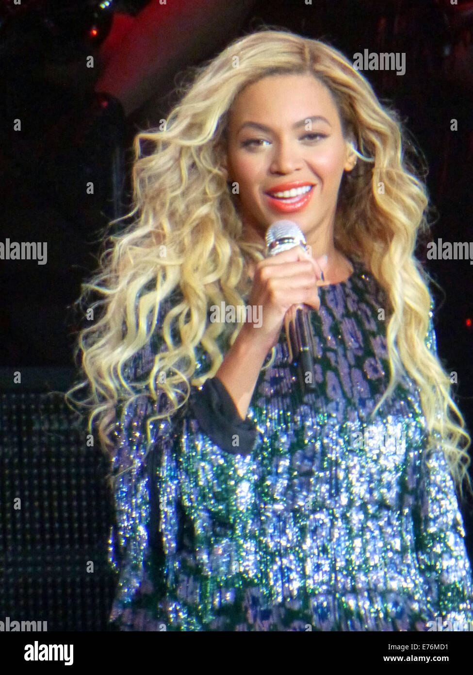 Beyonce performing live at the O2 Arena London  Featuring: Beyonce Where: London, United Kingdom When: 01 Mar 2014 Stock Photo