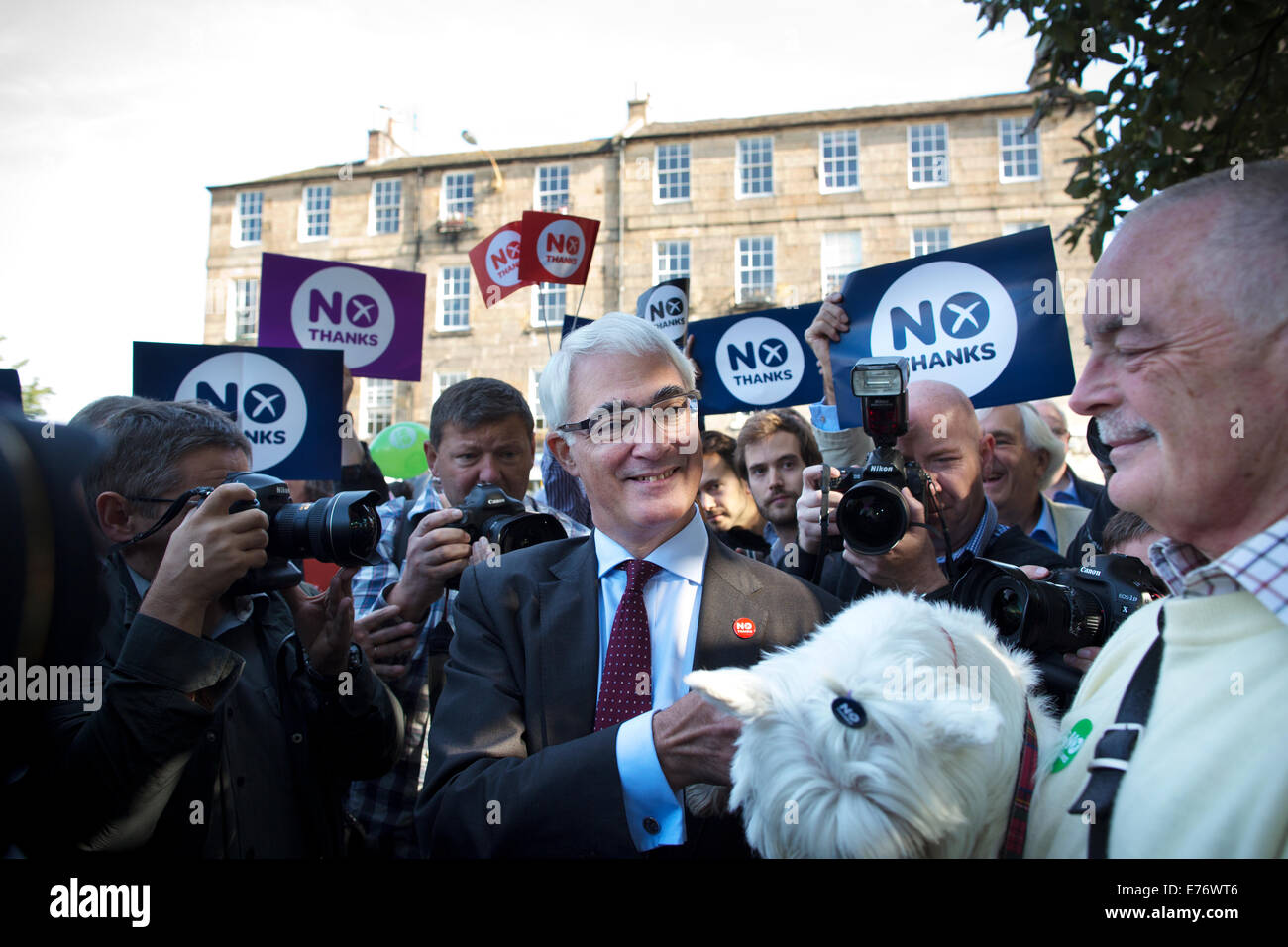 Edinburgh, Scotland, UK. 8th Sep, 2014. Picture shows Alastair Darling leader of 'Better Together' campaign meeting Angus the scottish terrier and owner Nigel Sharp whilst canvassing in the Stockbridge area of Edinburgh ahead of the Sottish referendum, UK Credit:  Jeff Gilbert/Alamy Live News Stock Photo
