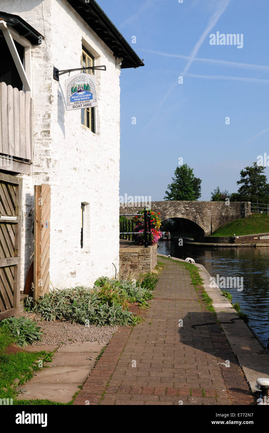 Brecon beacons canal boat hires stock photography and images Alamy