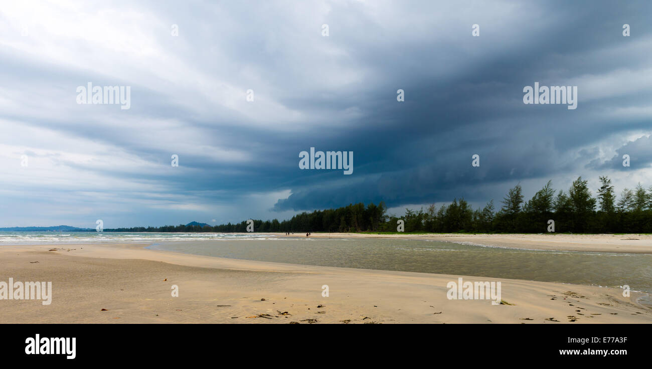 the beach view against the cloudy sky Stock Photo - Alamy