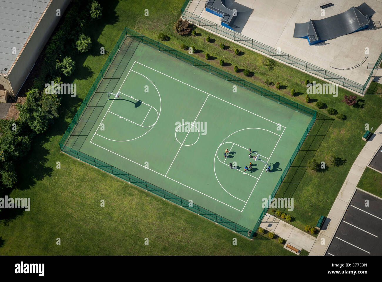 Outdoor Basketball Court Aerial View Stock Photo - Alamy