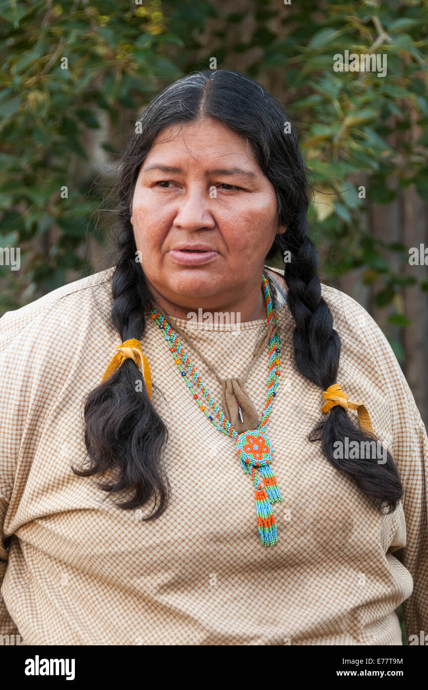 Canadian native woman hires stock photography and images Alamy