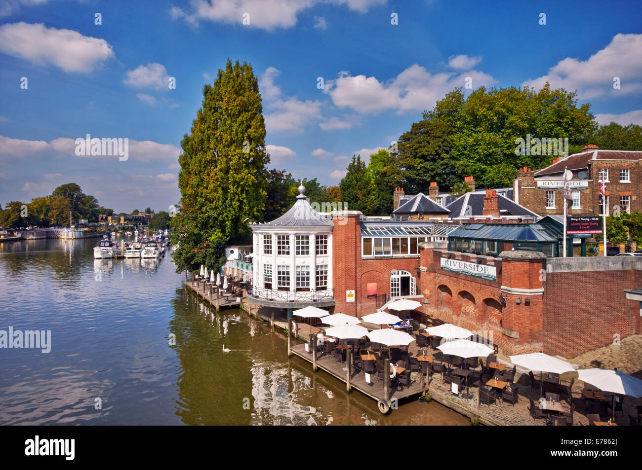 Terrace of the Carlton Mitre Hotel by the River Thames at Hampton Court. London, England. Stock Photo