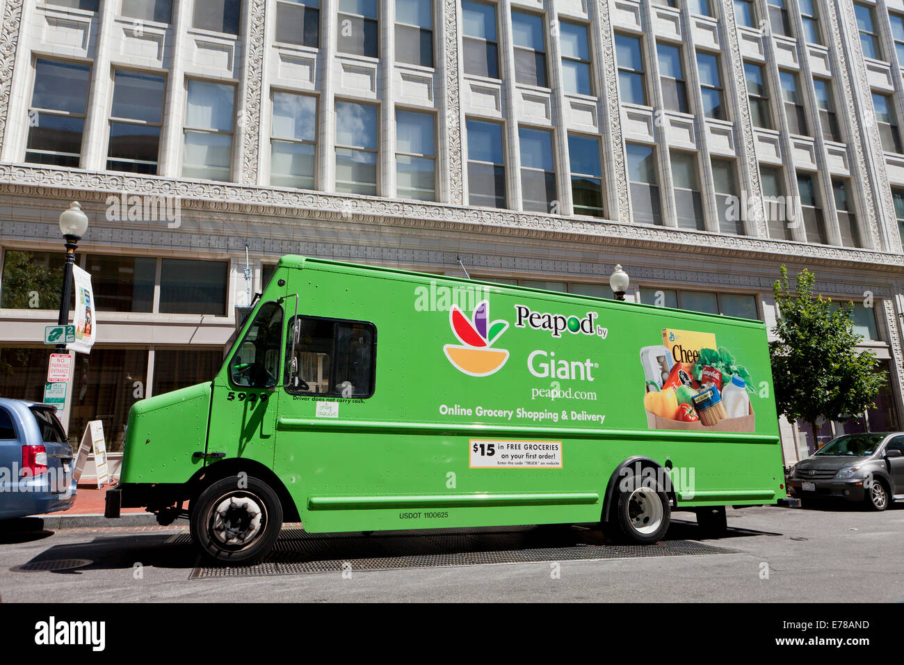 Target store delivery truck hi-res stock photography and images - Alamy