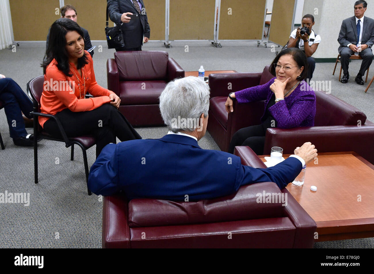 Tulsi gabbard hires stock photography and images Alamy