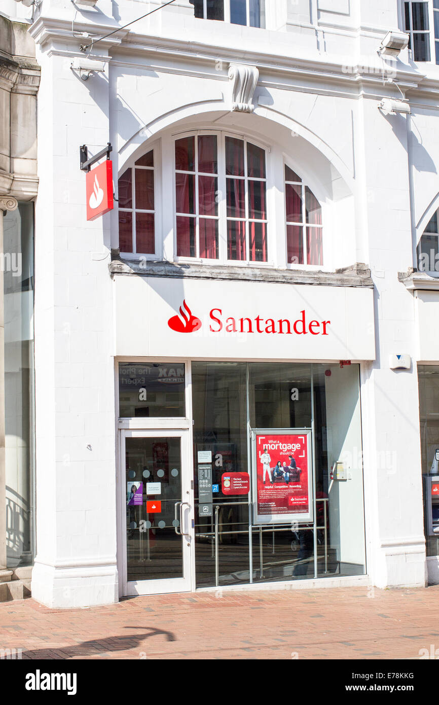 Santander Bank In High Street Stock Photos Santander Bank In