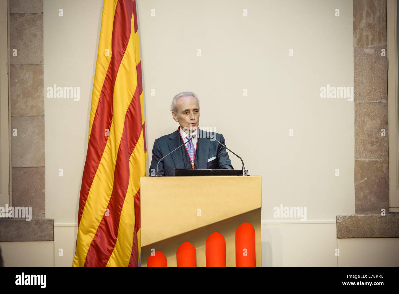 Sept. 9, 2014 - JOSEP CARRERAS I COLL, better known as JOSE CARRERAS, fresh bearer of the medal of honor in gold of the Catalan parliament for his artistic career and humanitarian work with his leukemia foundation, holds a speech during the honor ceremony Credit:  Matthias Oesterle/ZUMA Wire/ZUMAPRESS.com/Alamy Live News Stock Photo