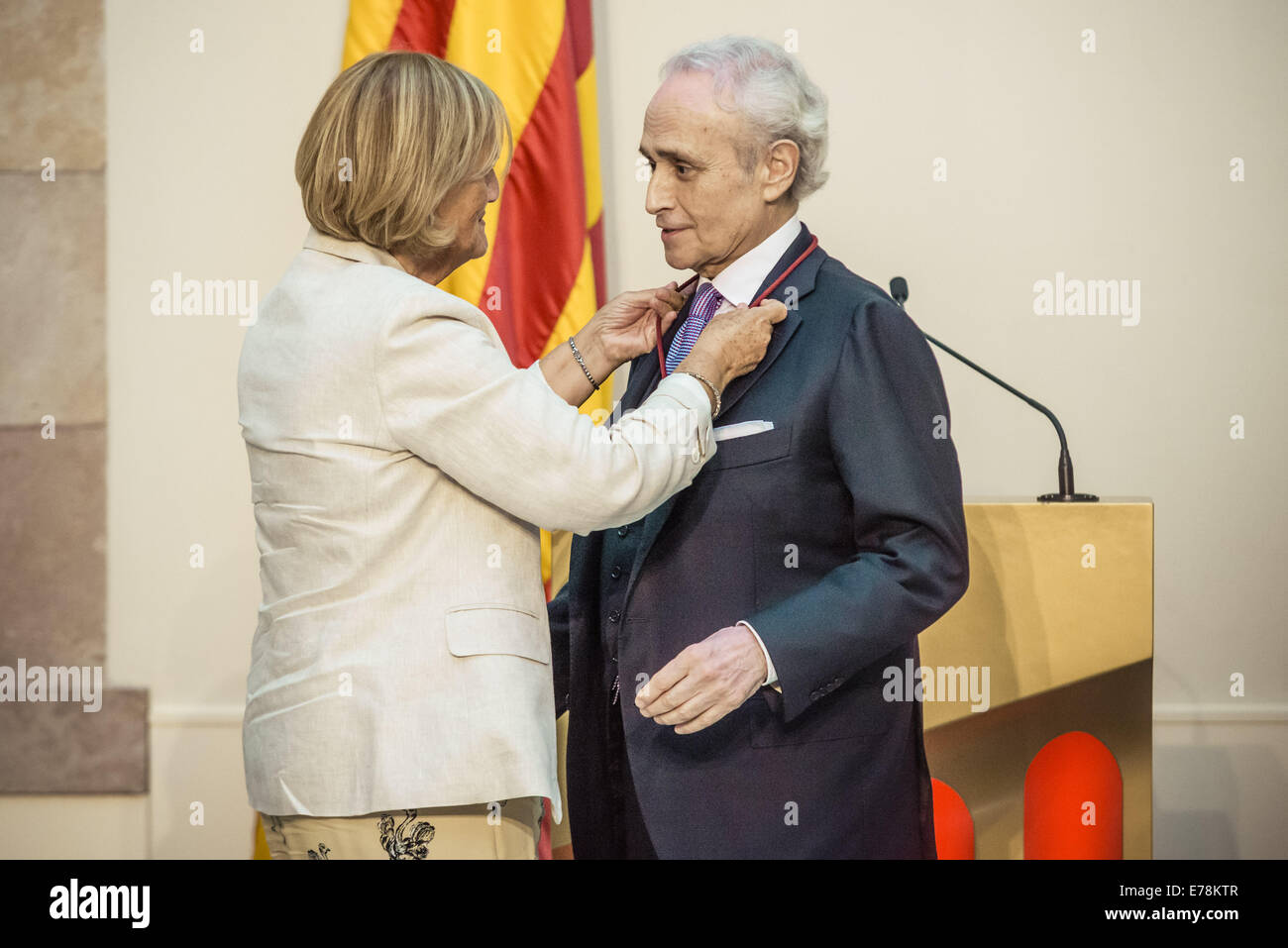 Sept. 9, 2014 - NURIA DE GISPERT, president of the Catalan Parliament, honors JOSEP CARRERAS I COLL, better known as JOSE CARRERAS, in recognition of his artistic and humanitarian work with his leukemia foundation in the auditorium of the parliament for the honor ceremony Credit:  Matthias Oesterle/ZUMA Wire/ZUMAPRESS.com/Alamy Live News Stock Photo