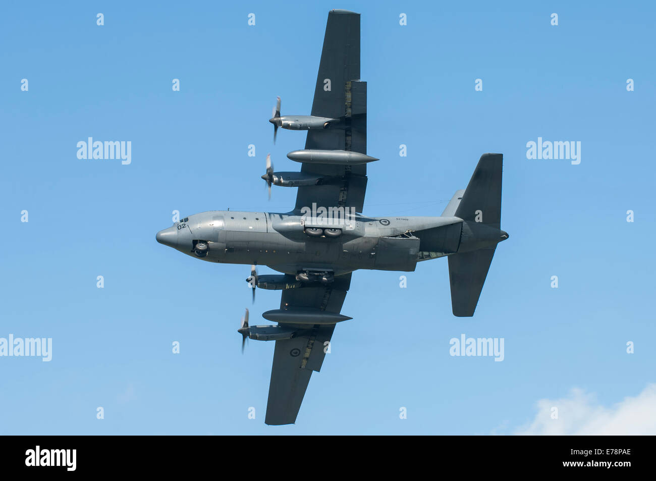 C 130h propeller hi-res stock photography and images - Alamy