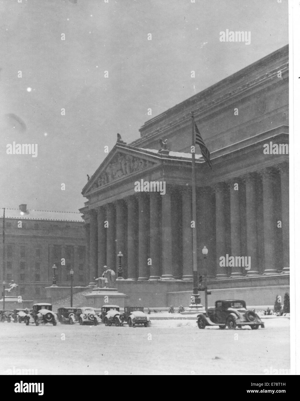 Photograph of the National Archives Building Stock Photo
