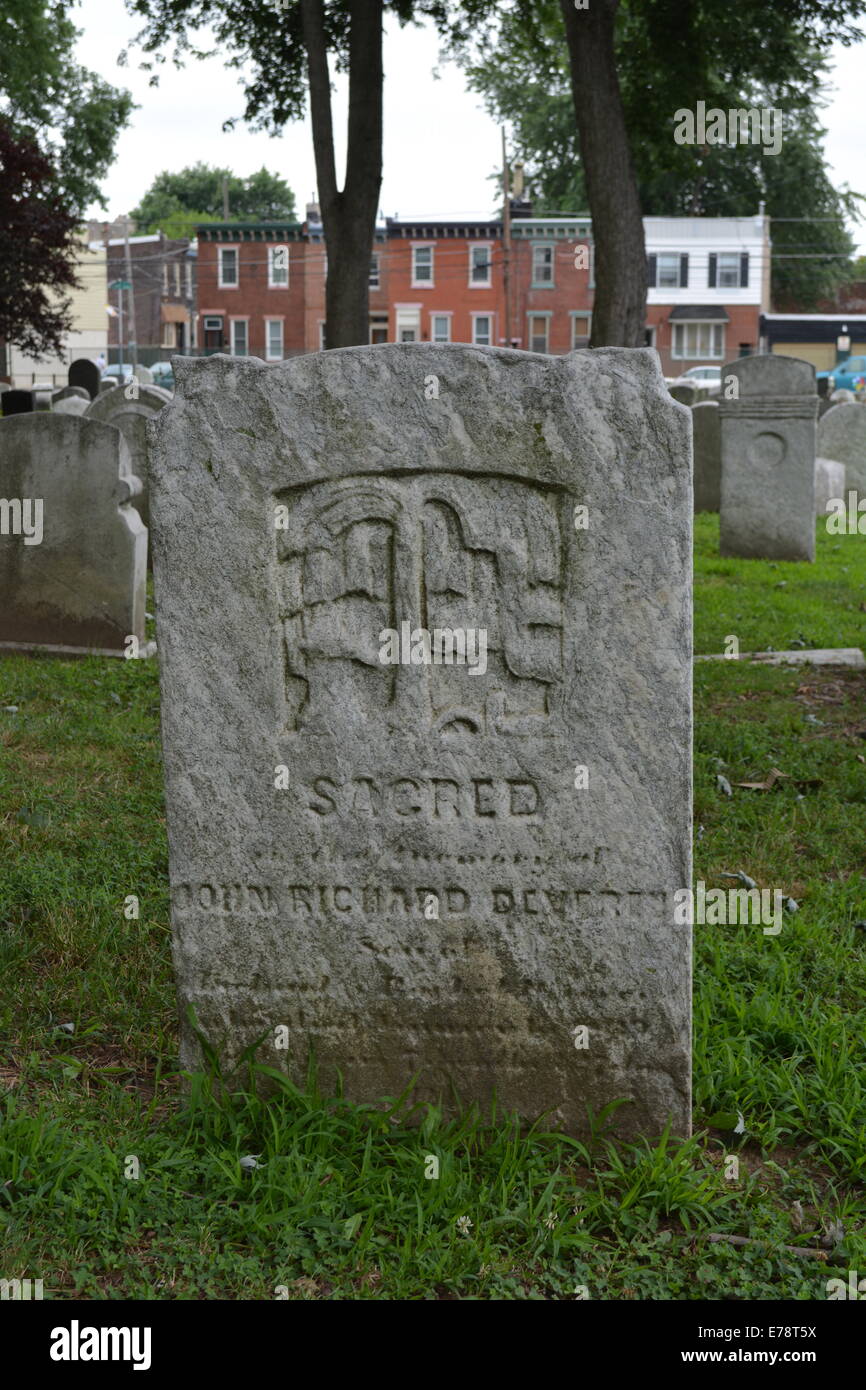 At Palmer Cemetery, aka Kensington Burial Ground, in Fishtown