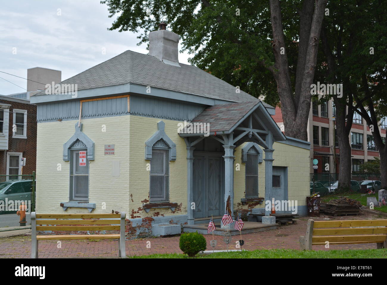 At Palmer Cemetery, aka Kensington Burial Ground, in Fishtown