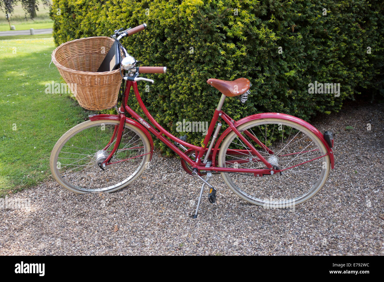 Vintage Pashley Bike Bicycle English Classic Ladies Stock Photo