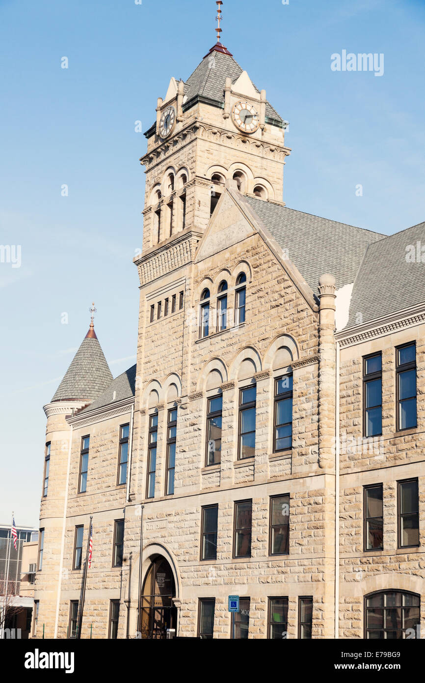 City Hall in downtown of Davenport Stock Photo