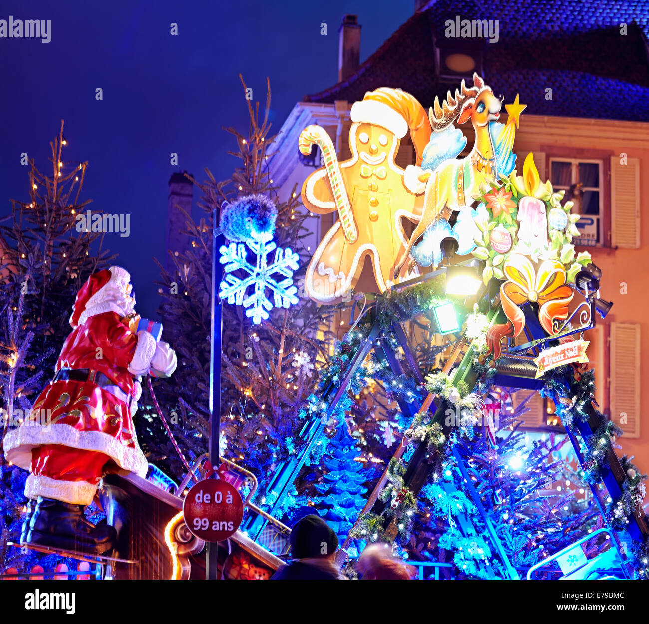 2022 Old Fashioned Christmas Fairgrounds Childrens Fairground Ride High Resolution Stock Photography And Images -  Alamy