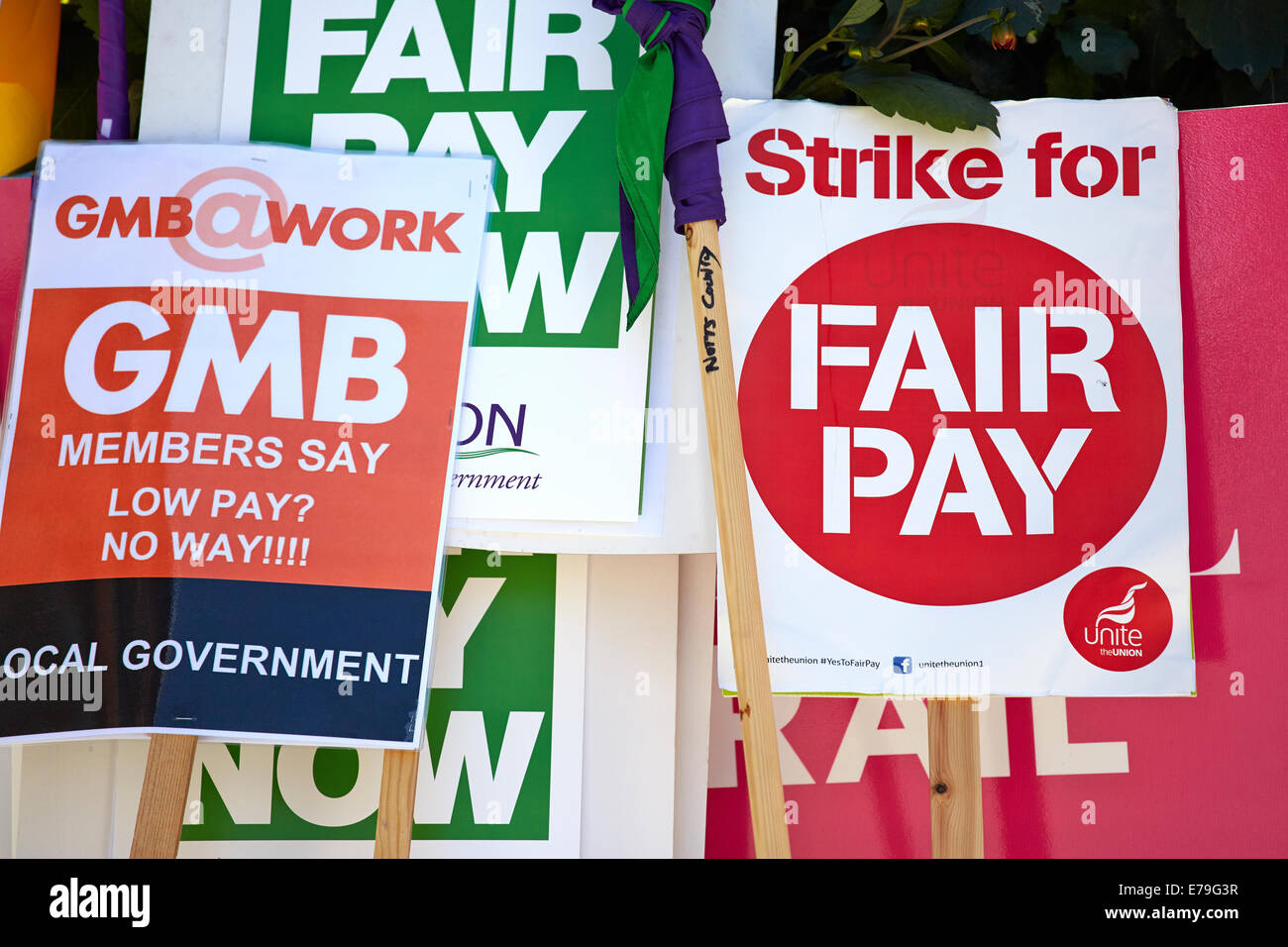 Protest boards for Unison and the GMB Stock Photo