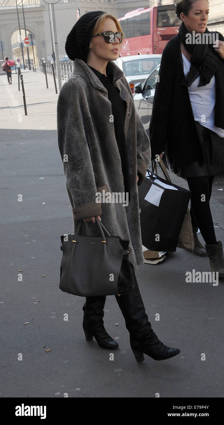 Kylie Minogue arrives at Paris Gare du Nord Featuring: Kylie Minogue