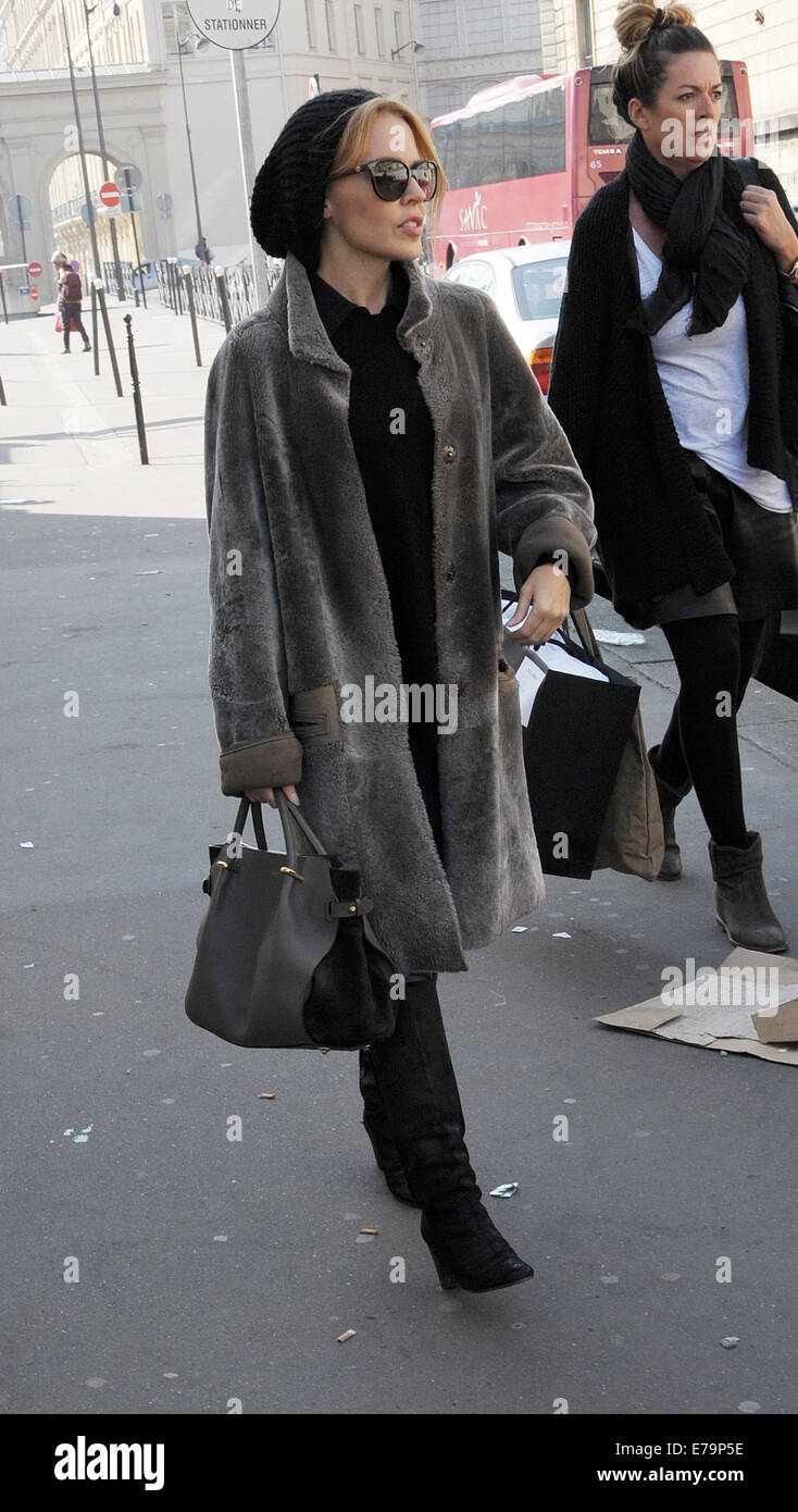 Kylie Minogue arrives at Paris Gare du Nord Featuring: Kylie Minogue