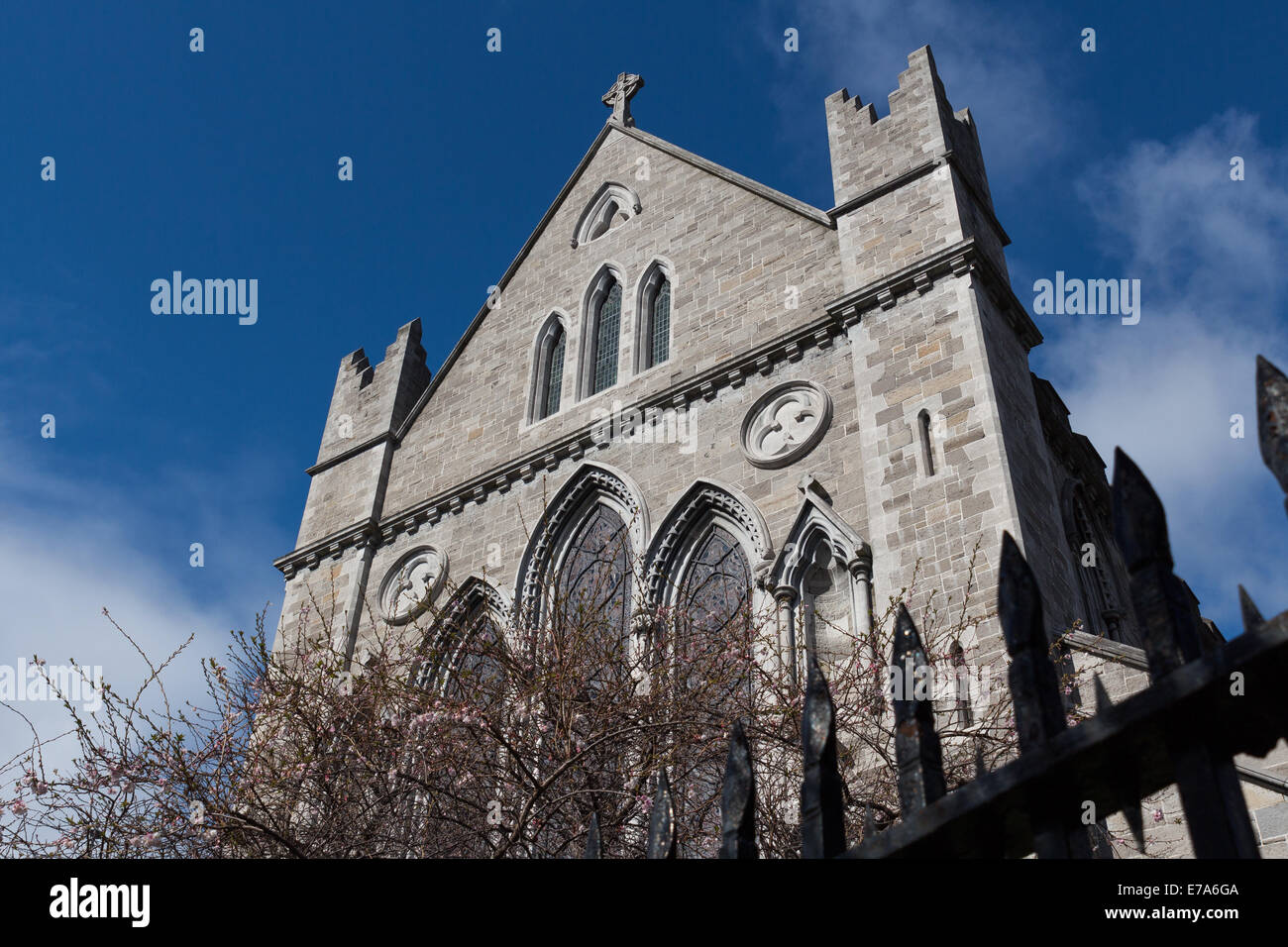St. patrick's cathedral dublin hi-res stock photography and images - Alamy