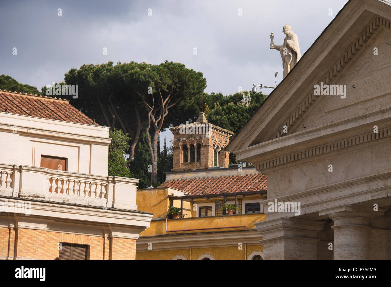 Colonnade and buildings in the Vatican. Rome, Italy Stock Photo - Alamy