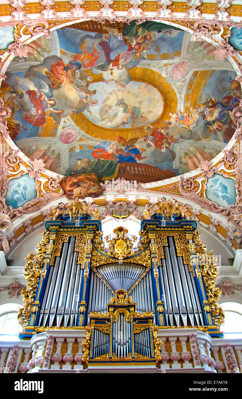 Innsbruck, Austria. Cathedral of St James (Dom St Jakob - 1722, Baroque) Interior. Organ and painted ceiling Stock Photo