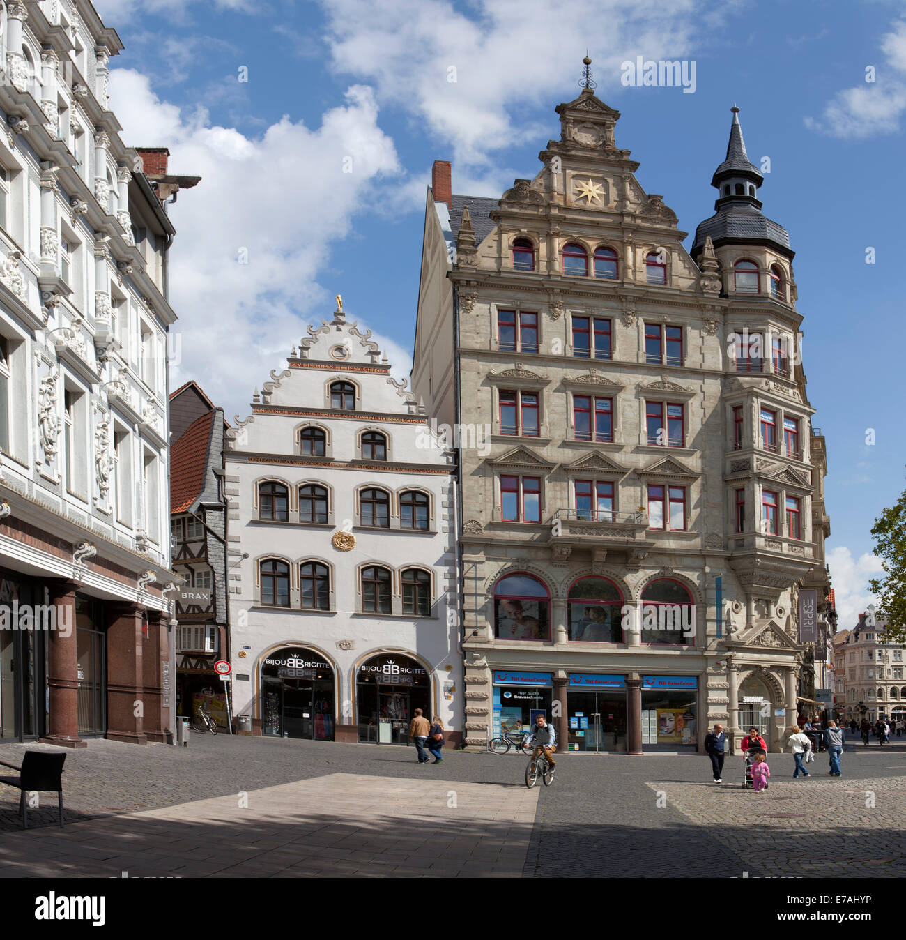 Haus zur Rose building and Haus zum Goldenen Stern building on Kohlmarkt square, Braunschweig, Brunswick, Lower Saxony, Germany, Stock Photo