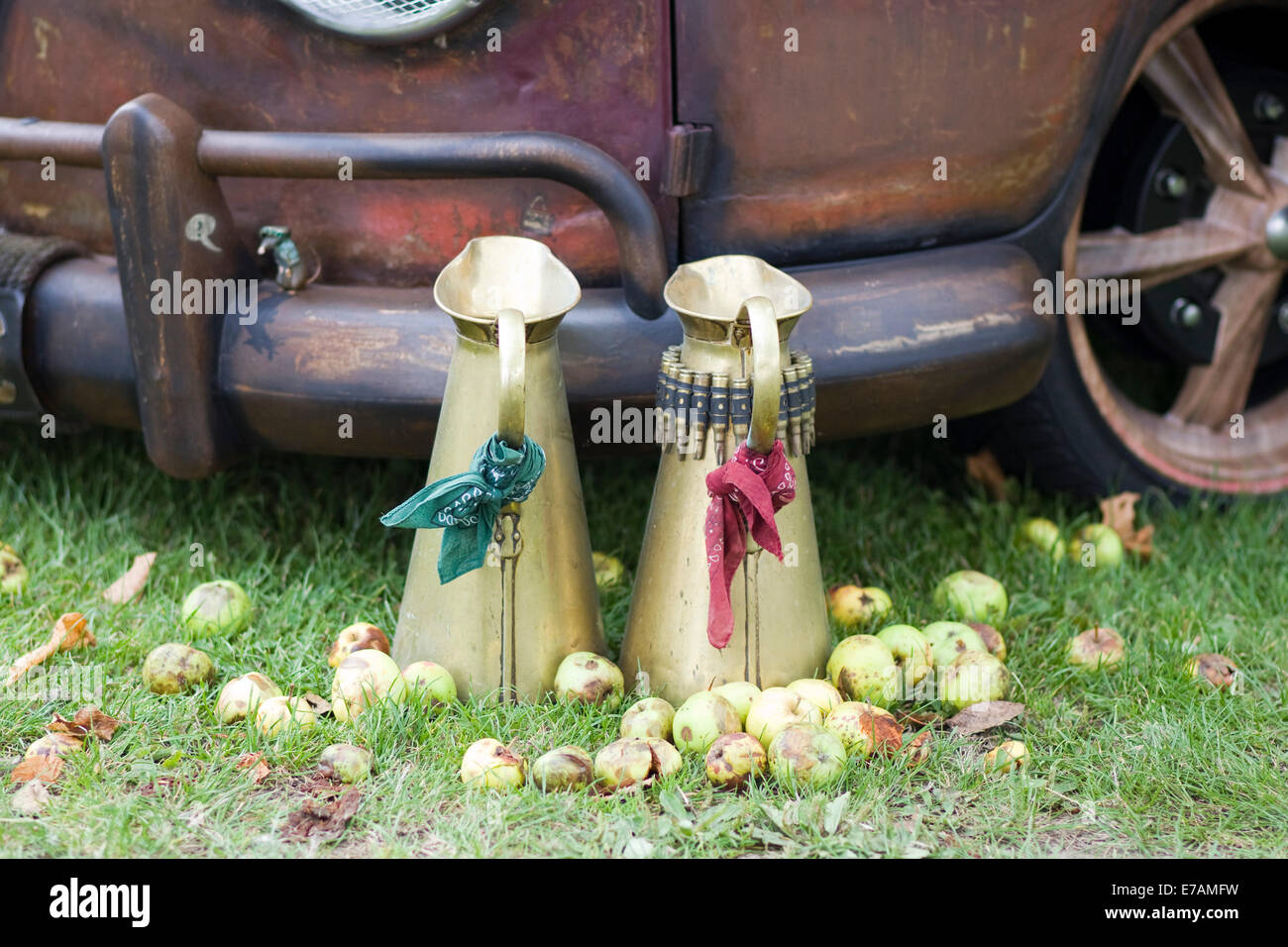 Rusty VW Rat Split Screen Volkswagen camper van Stock Photo - Alamy