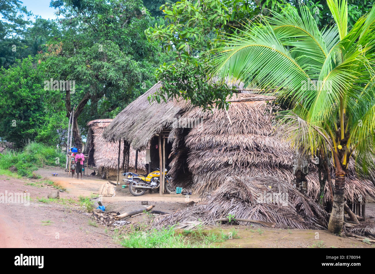 Rural scenery in the villages of eastern Sierra Leone close to Liberia Stock Photo