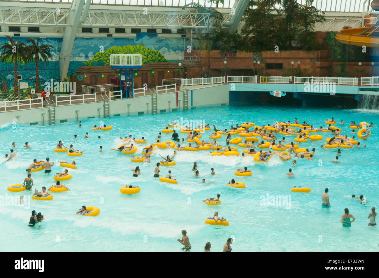 Waterpark High Resolution Stock Photography And Images Alamy