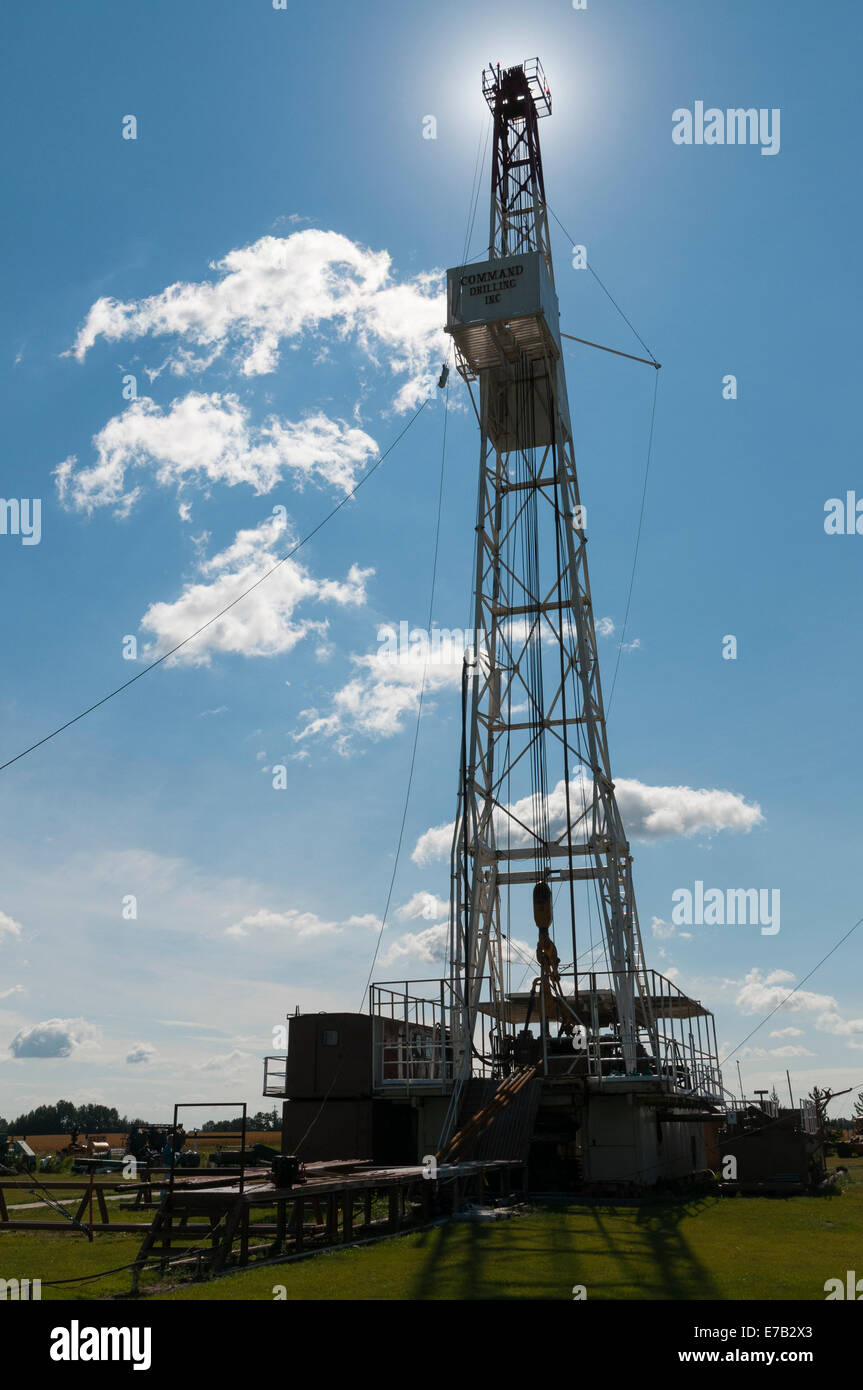 Elk203-5488v Canada, Alberta, Devon, Canadian Petroleum Discovery Center, drilling rig derrick Stock Photo