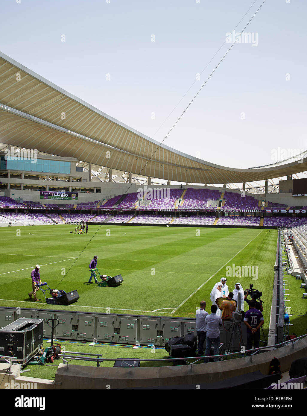 Hazza bin zayed stadium hires stock photography and images Alamy