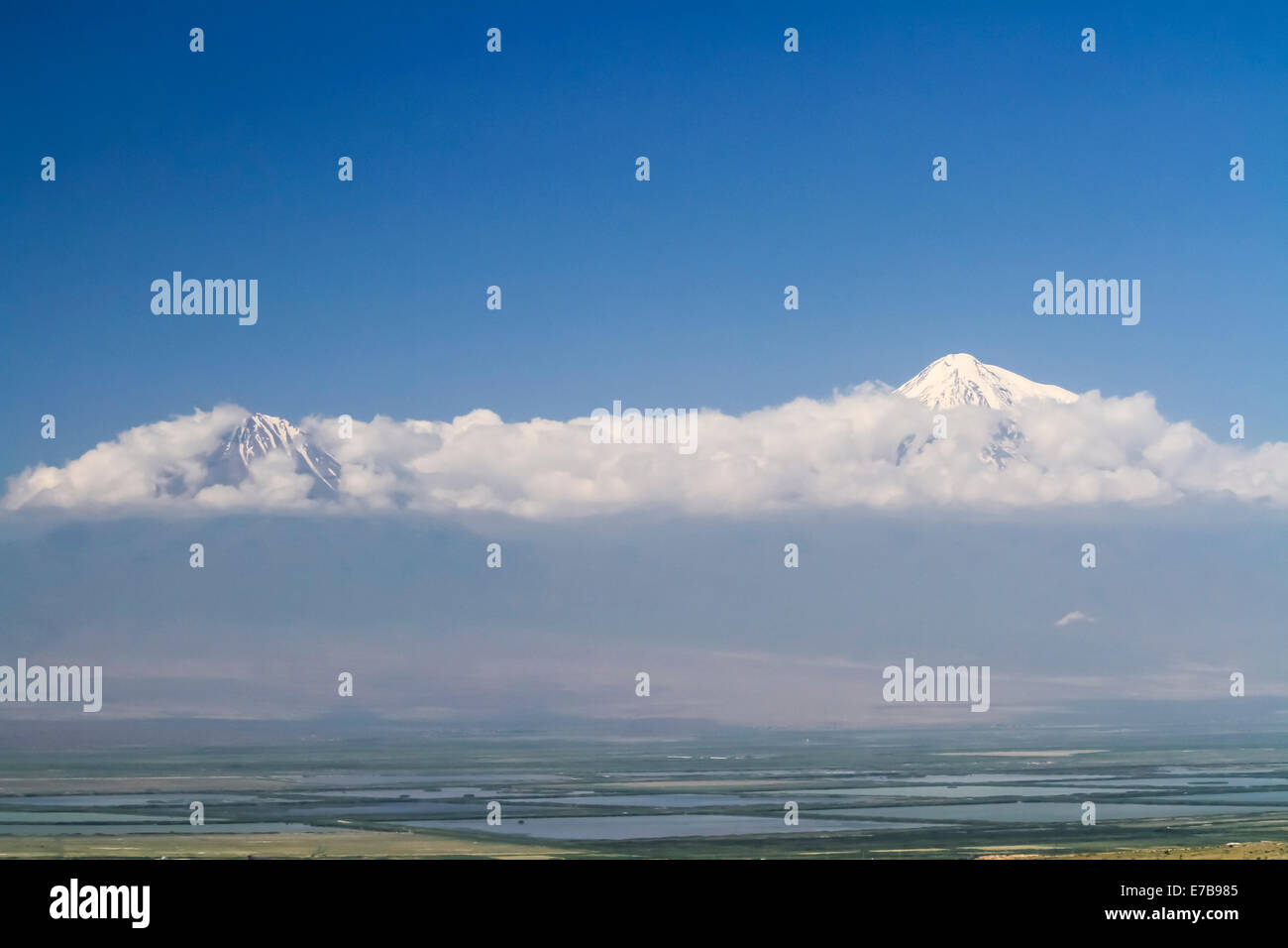 Mount Ararat in Turkey, seen from Armenia Stock Photo Alamy