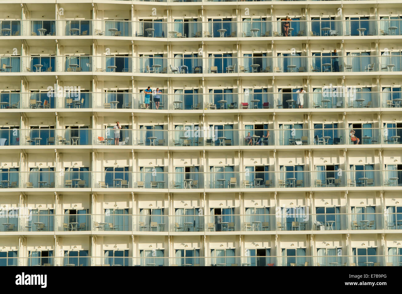 Passengers Oasis Seas Royal Caribbean Stock Photos Passengers