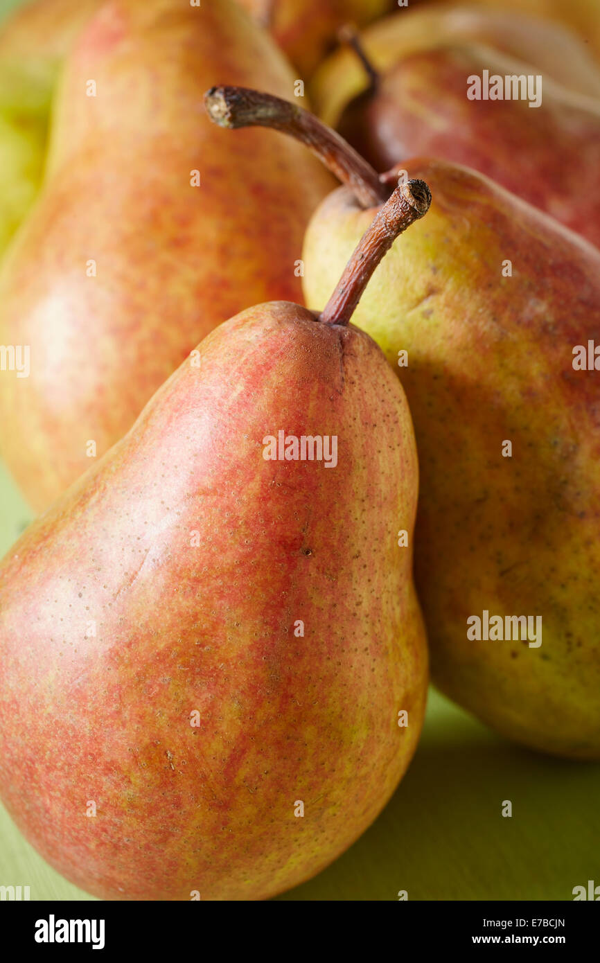 ripe Bartlett pears Stock Photo Alamy