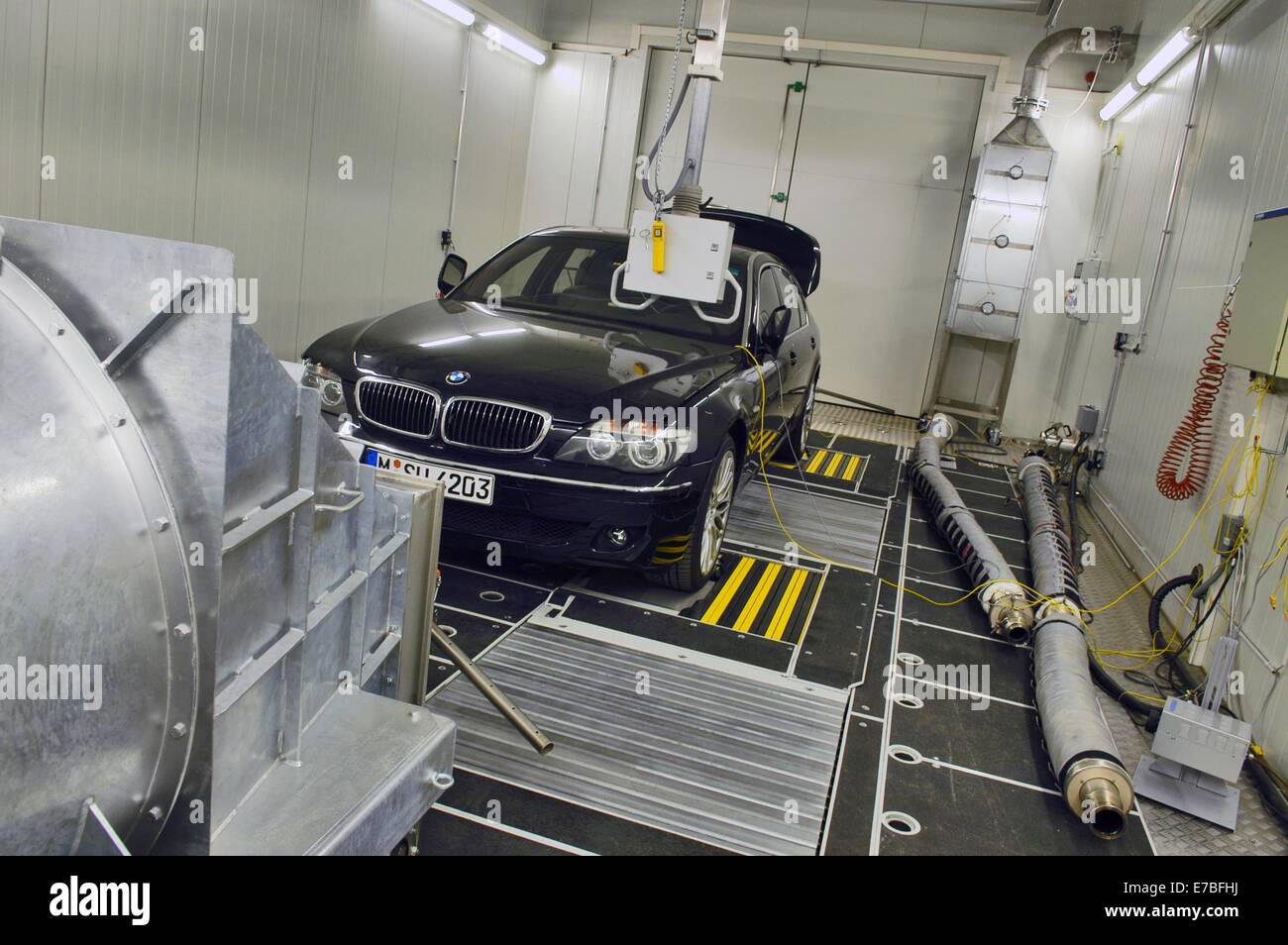 Ispra (Italy), VELA laboratory (Vehicle Emissions Laboratory) for